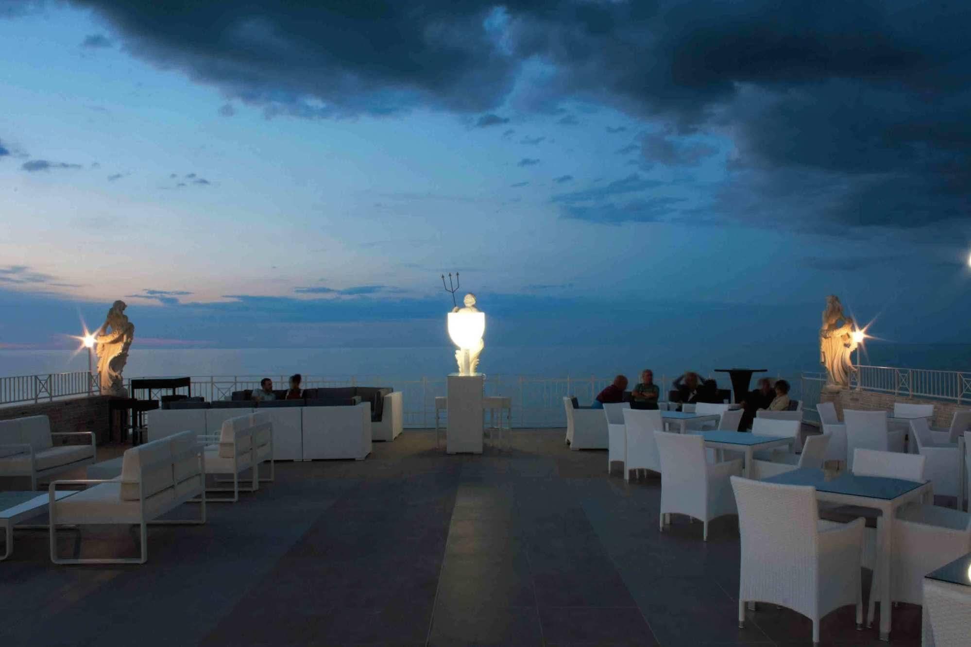 Gfh - Hotel Sole Resort & Spa มาร็อตตา ภายนอก รูปภาพ